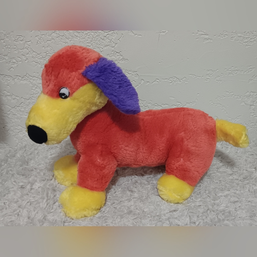1980s Toy Works LLC Color Block Dachshund Plush Stuffed Animal Carnival Cleaned
